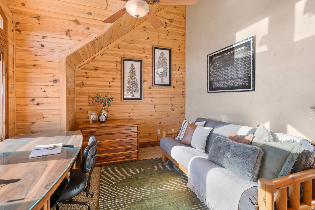 PINE MEADOW RANCH - Residential