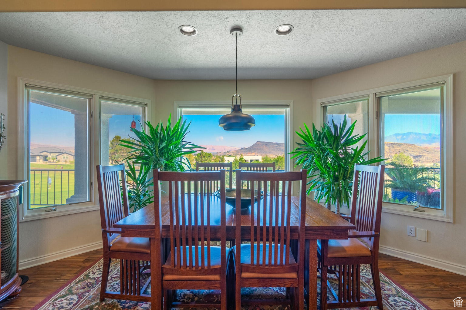 FAIRWAY HILLS - Residential
