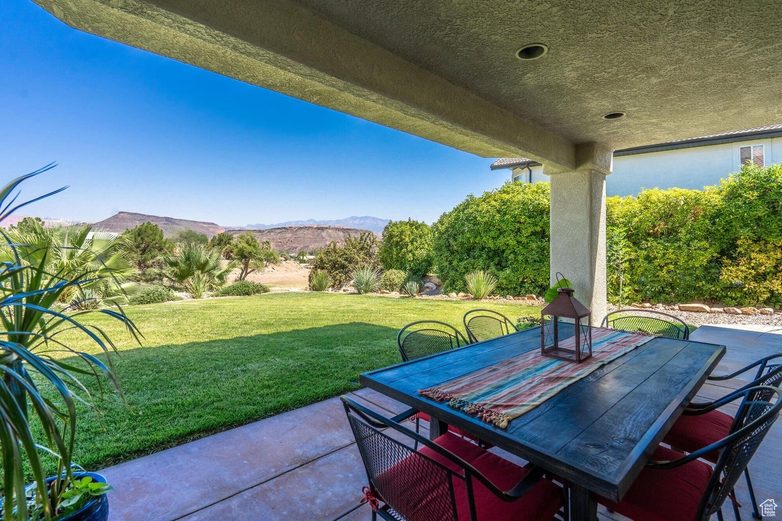 FAIRWAY HILLS - Residential