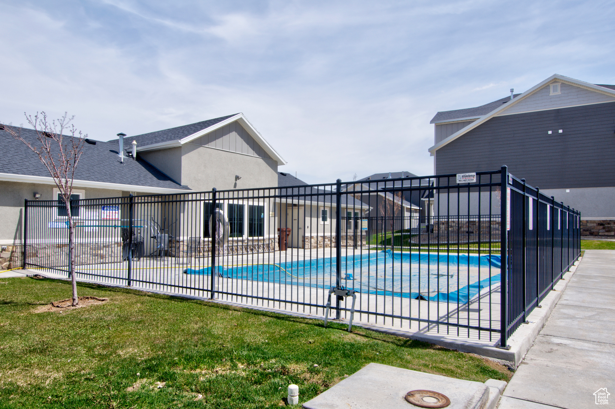 OVERLOOK AT ROSECREST - Residential