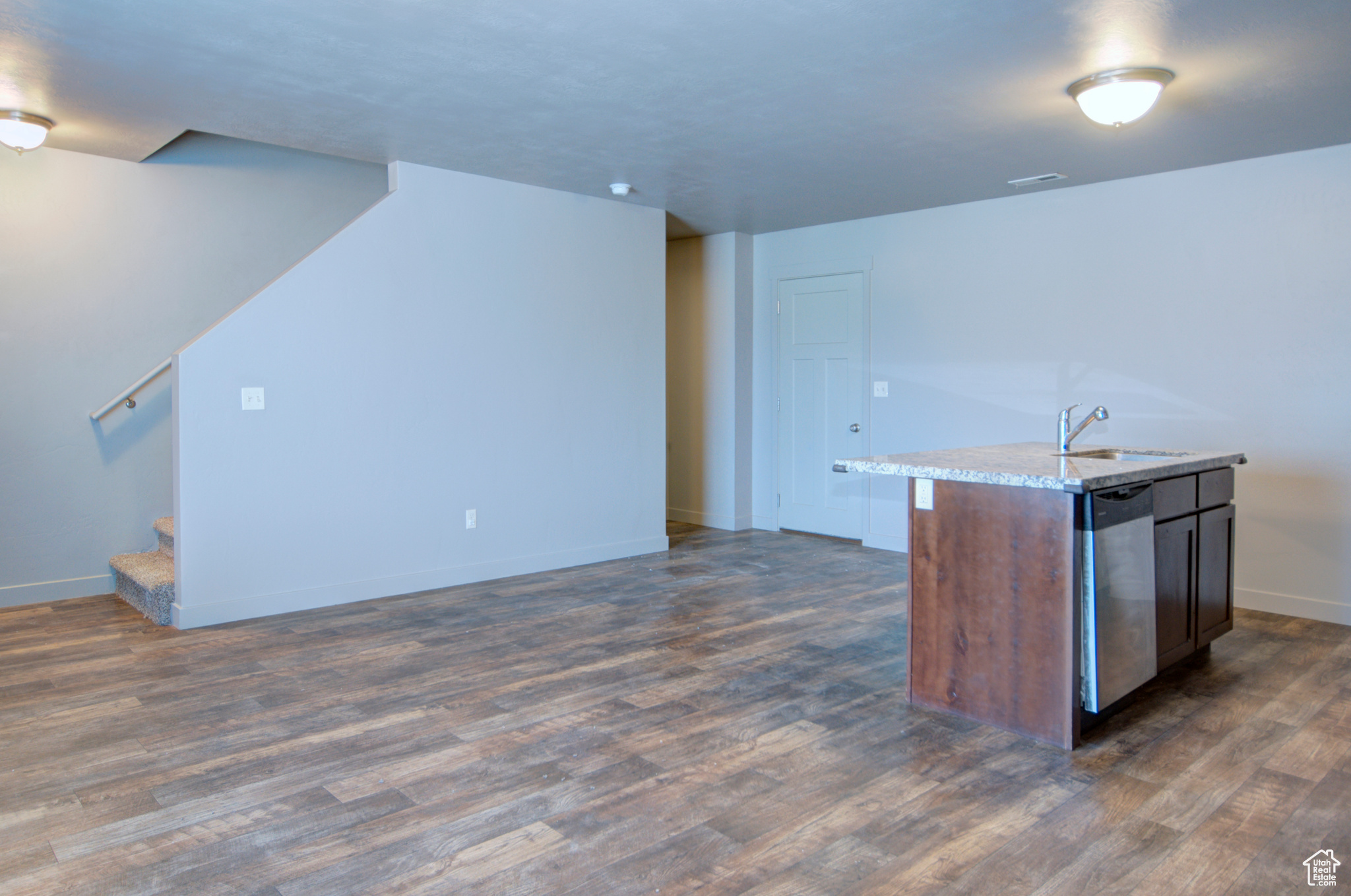 OVERLOOK AT ROSECREST - Residential