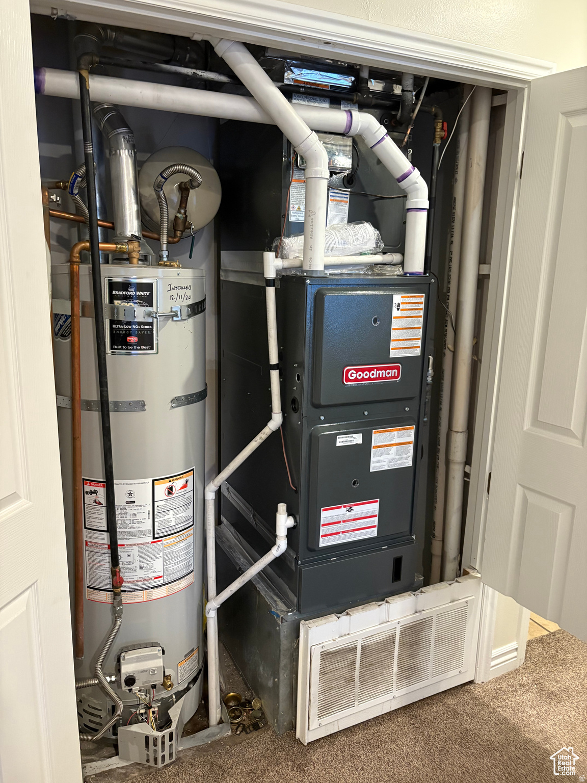 RIVERSIDE AVE CONDO - Residential