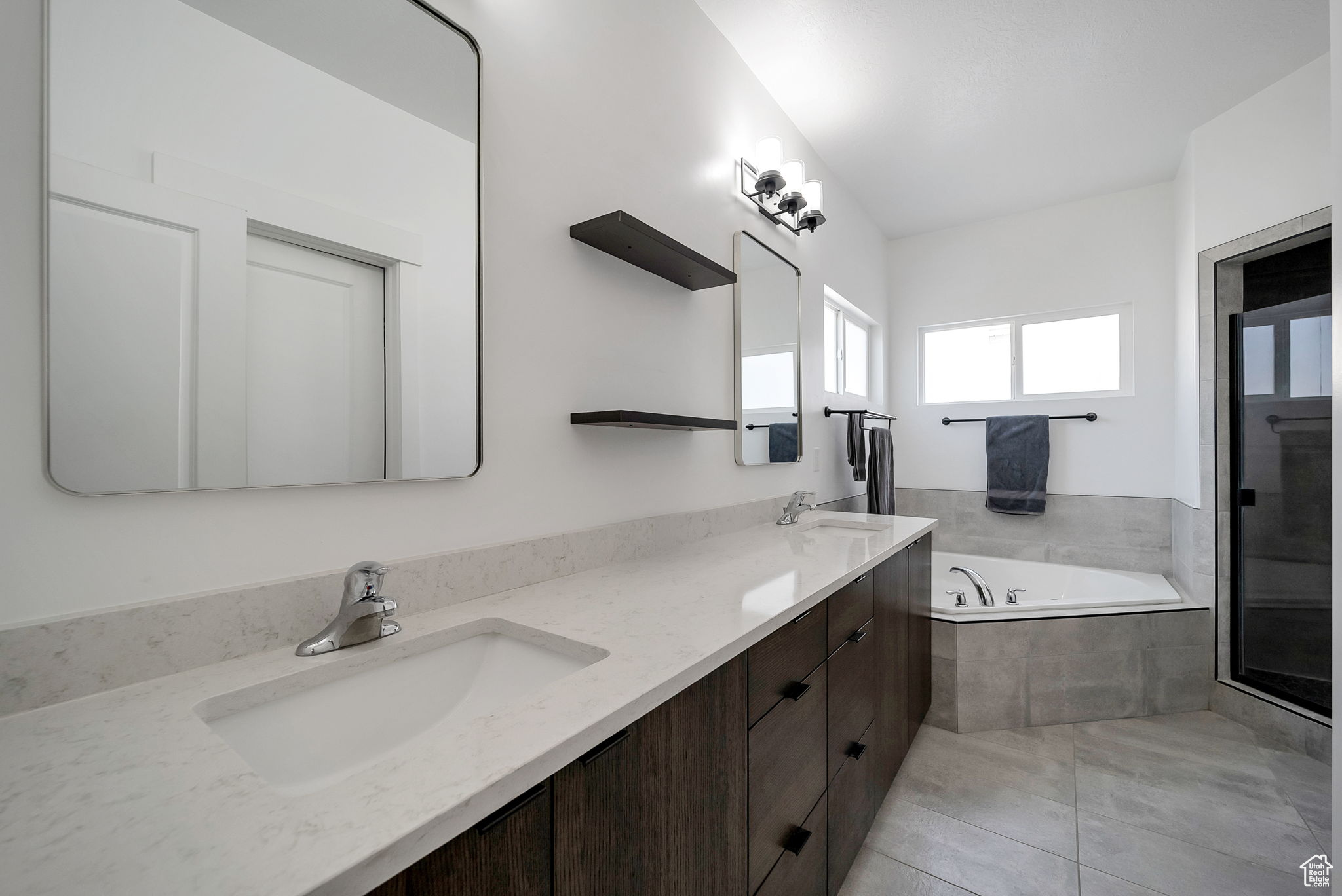 OQUIRRH MOUNTAIN - Residential