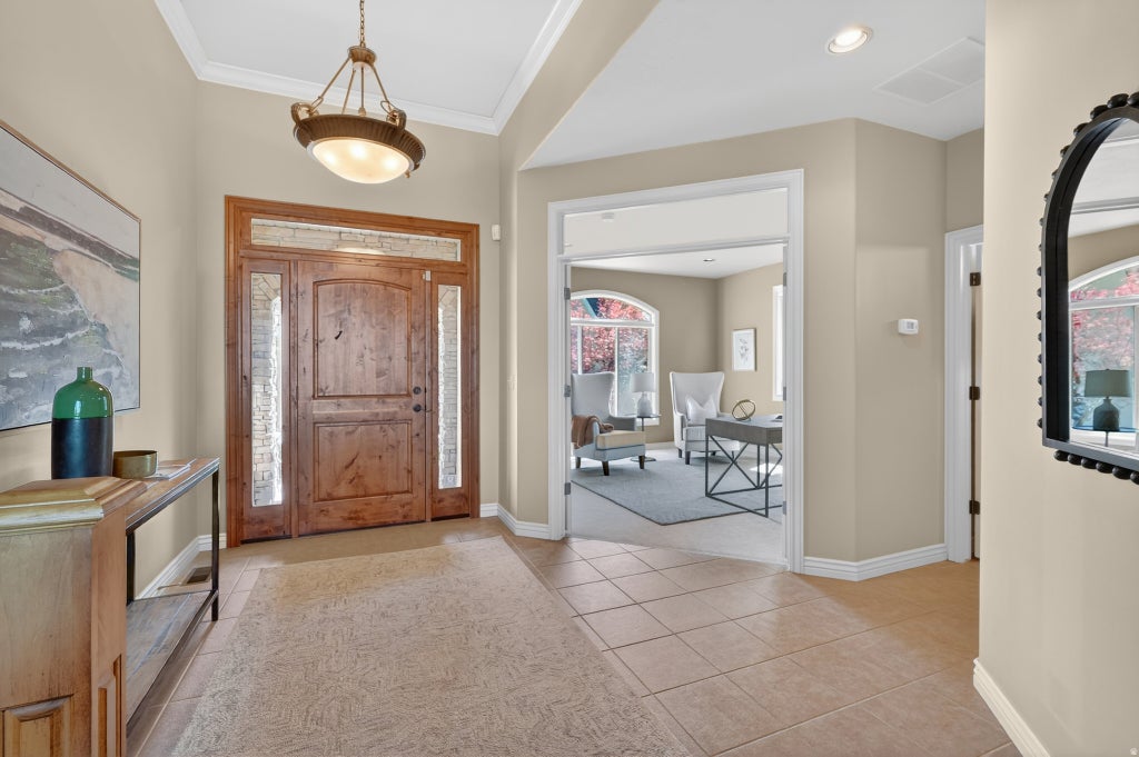 Photo of 1623 E HIGH OAKS LN S, Draper, UT 84020 (MLS # 2164278)