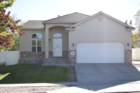 Homes For Sale - 5868 Stone Flower Way<br/> Salt Lake City, UT 84118