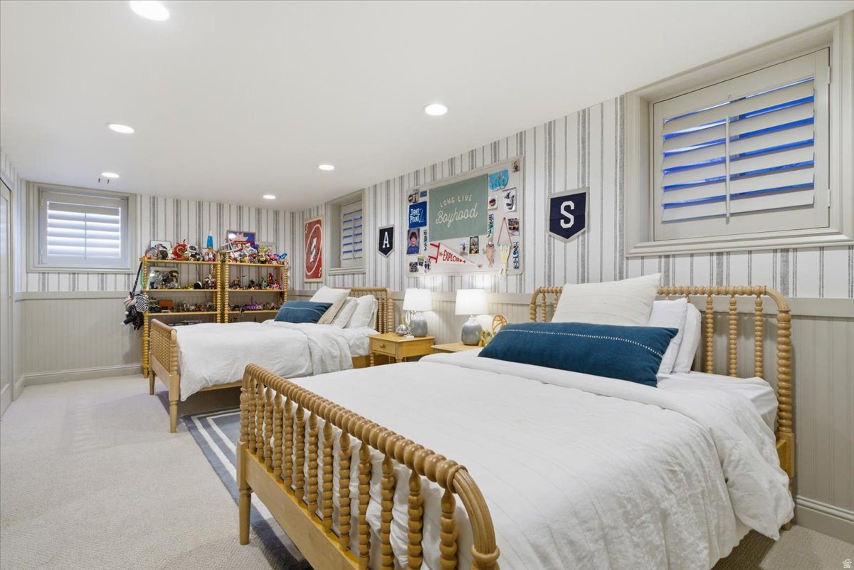SKYLINE HEIGHTS - Residential