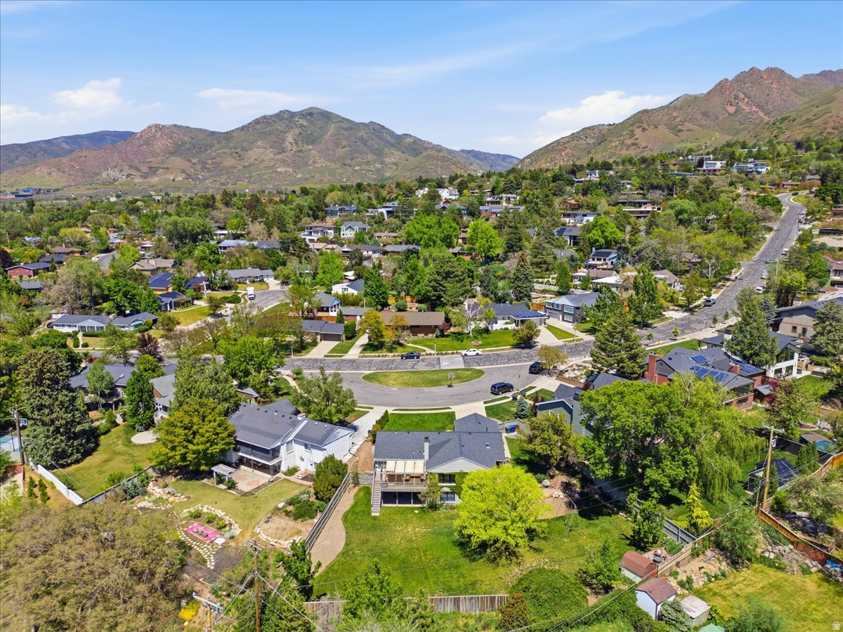 SKYLINE HEIGHTS - Residential