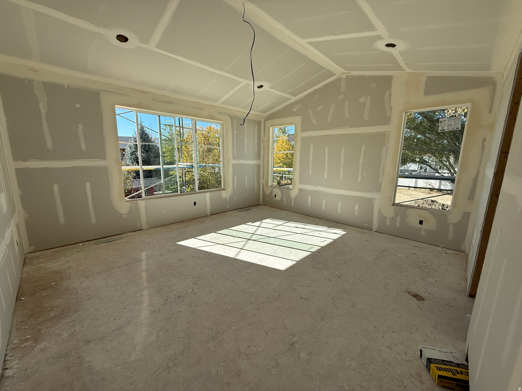 LONG HORN MEADOWS - Residential