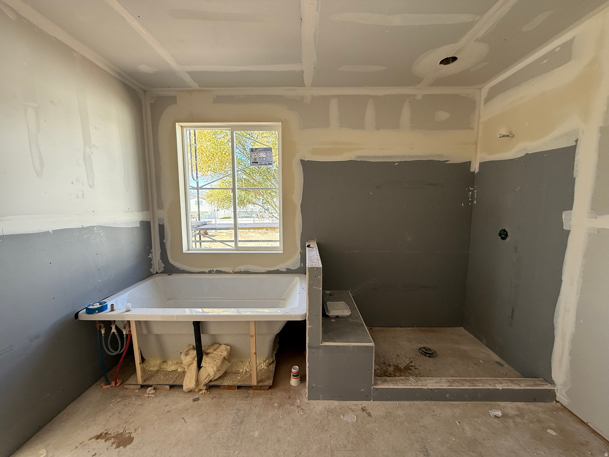 LONG HORN MEADOWS - Residential