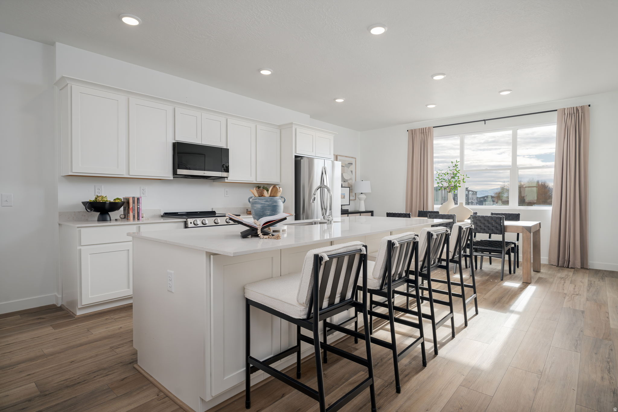 HIGHLINE AT AMERICAN FORK - Residential