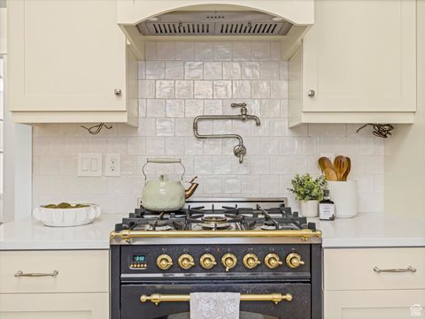 Tiny photo for 329 E 400 S, Provo, UT 84606 (MLS # 2118051)