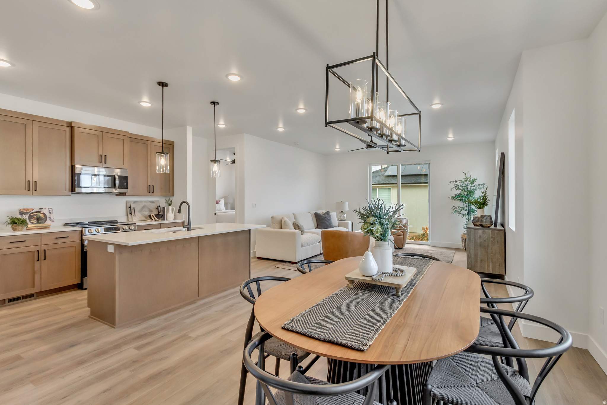 ARROWHEAD RANCH - Residential