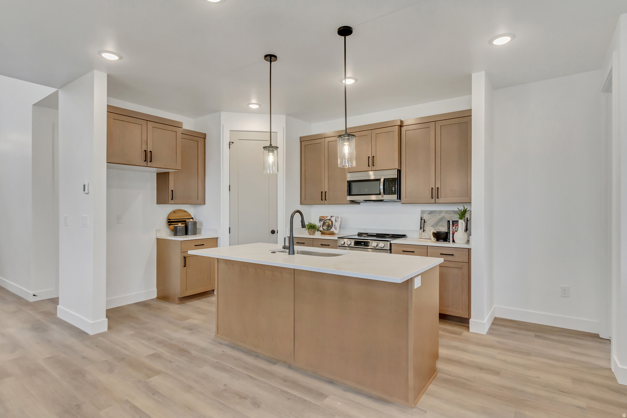 ARROWHEAD RANCH - Residential