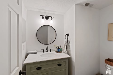 Tiny photo for 1508 N SWEETWATER LN W, Farmington, UT 84025 (MLS # 2192458)