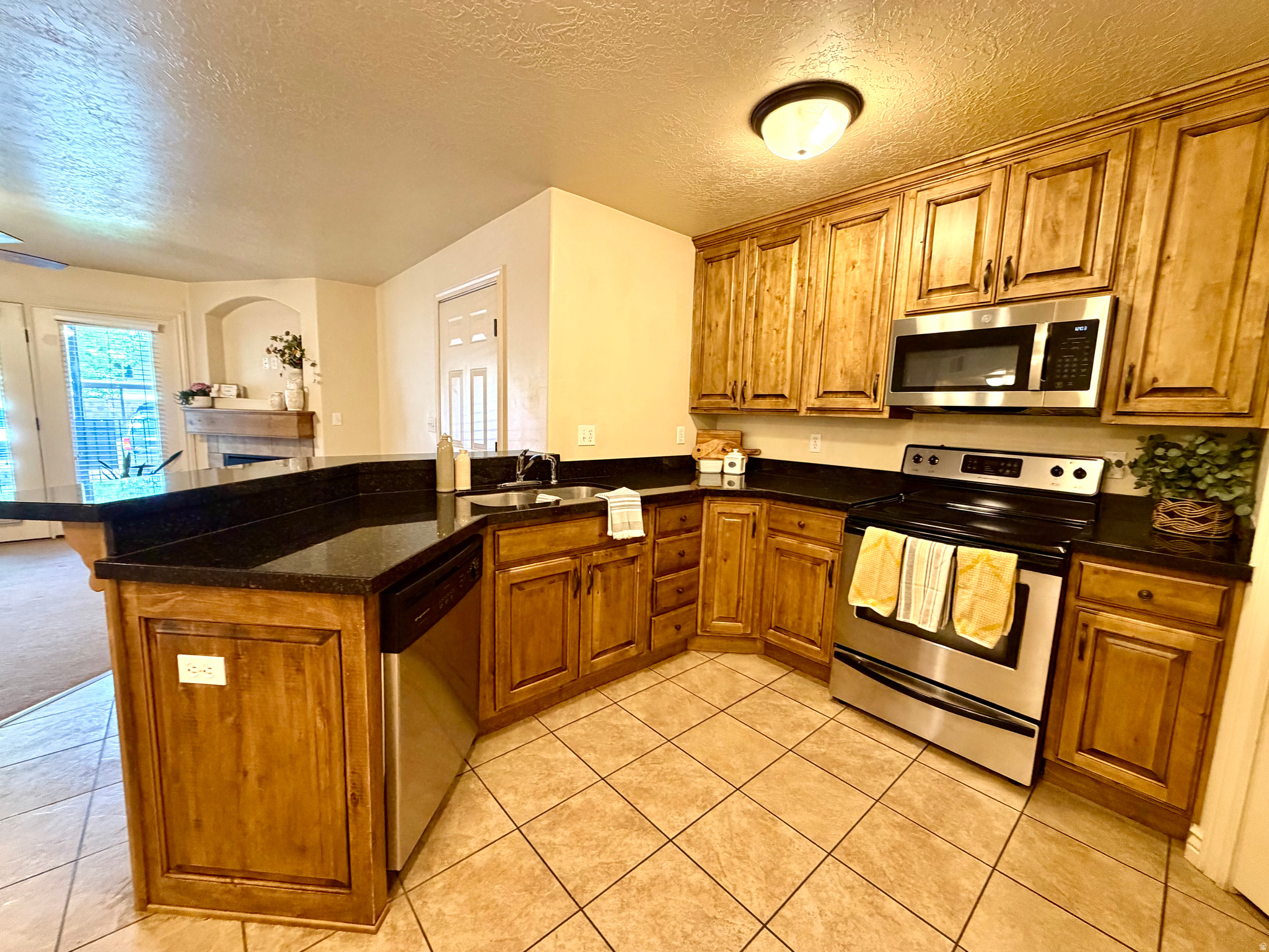 SILVER PINES CONDOMU - Residential