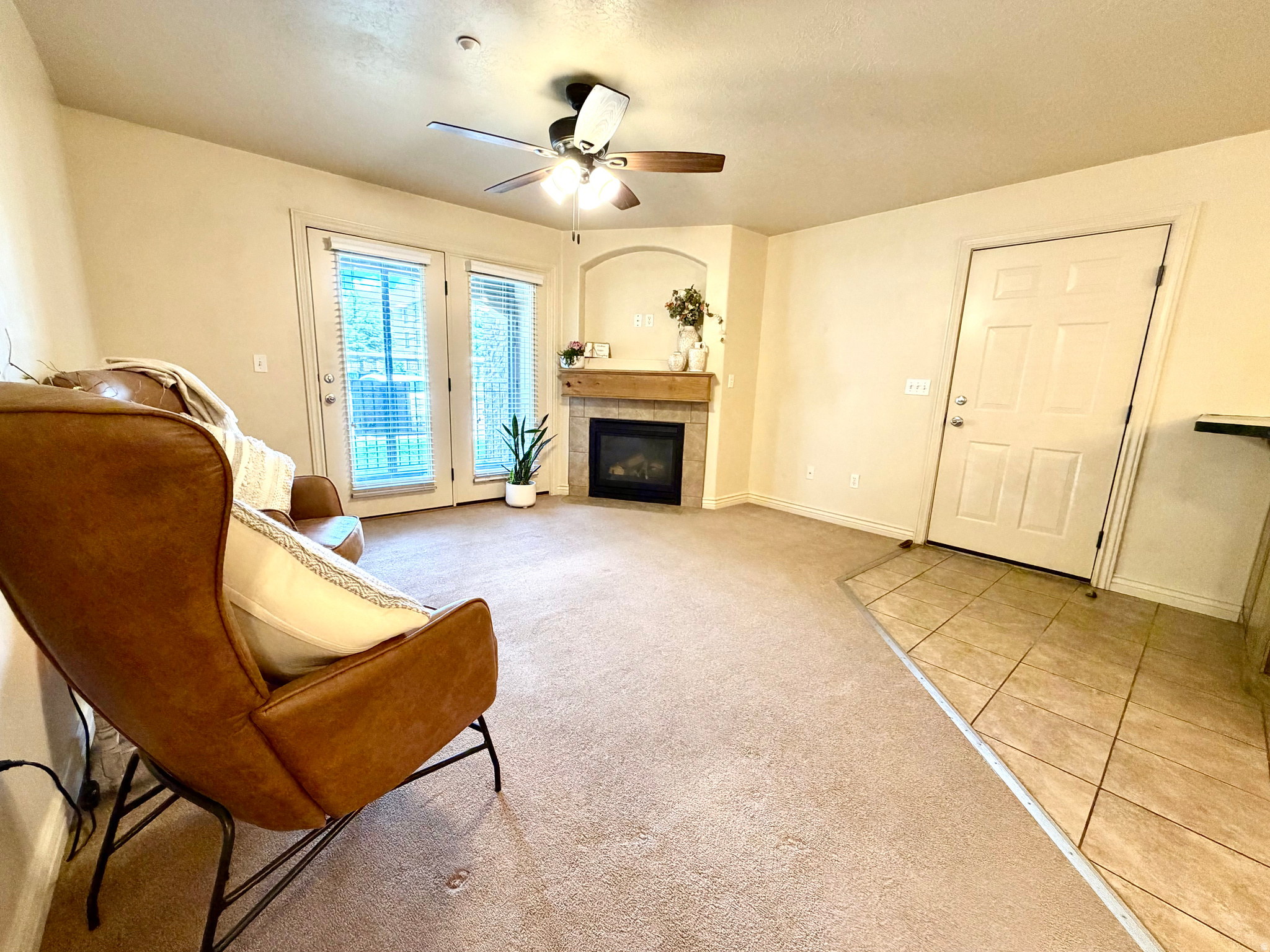 SILVER PINES CONDOMU - Residential