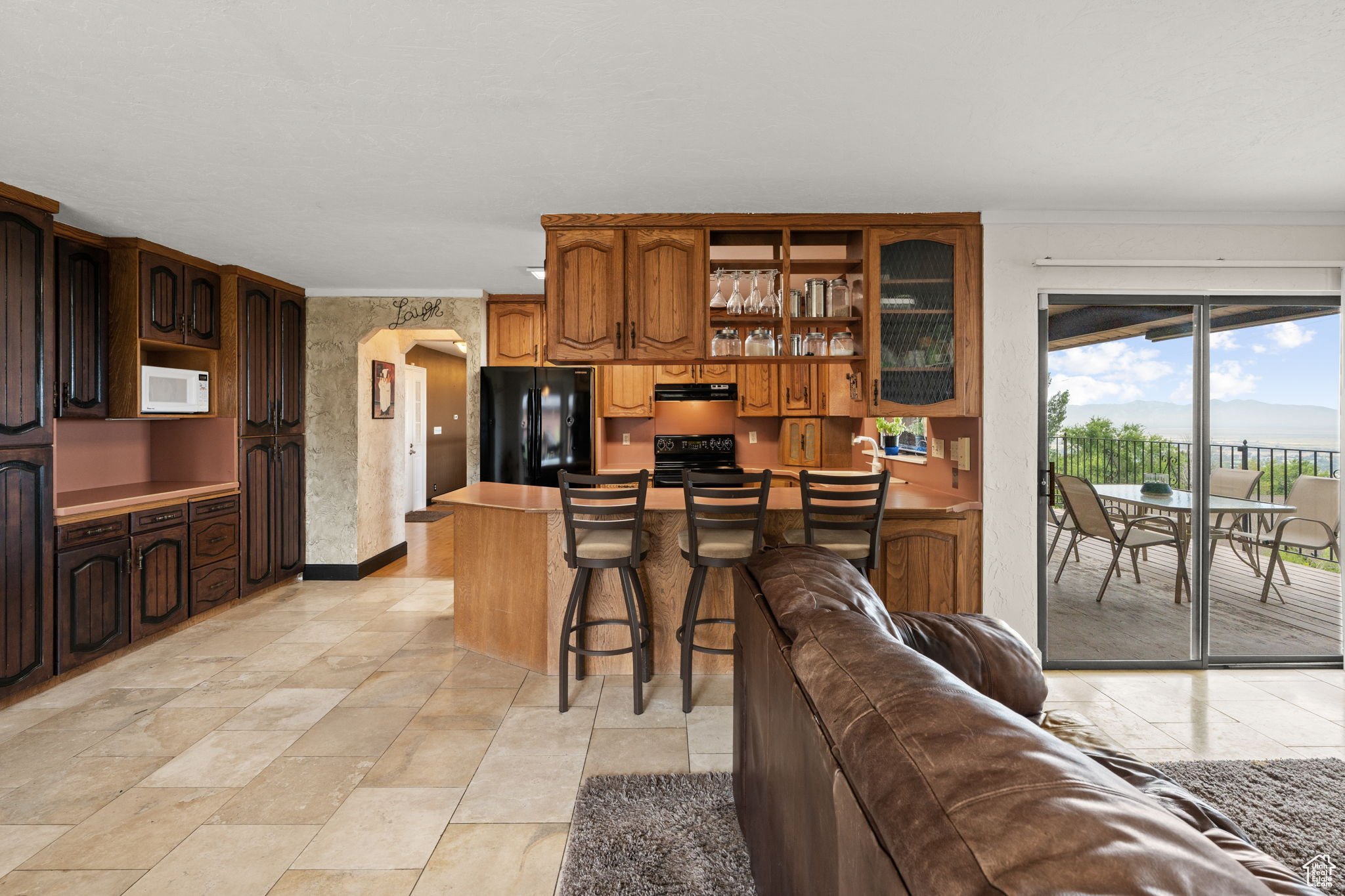 EASTOAKS - Residential