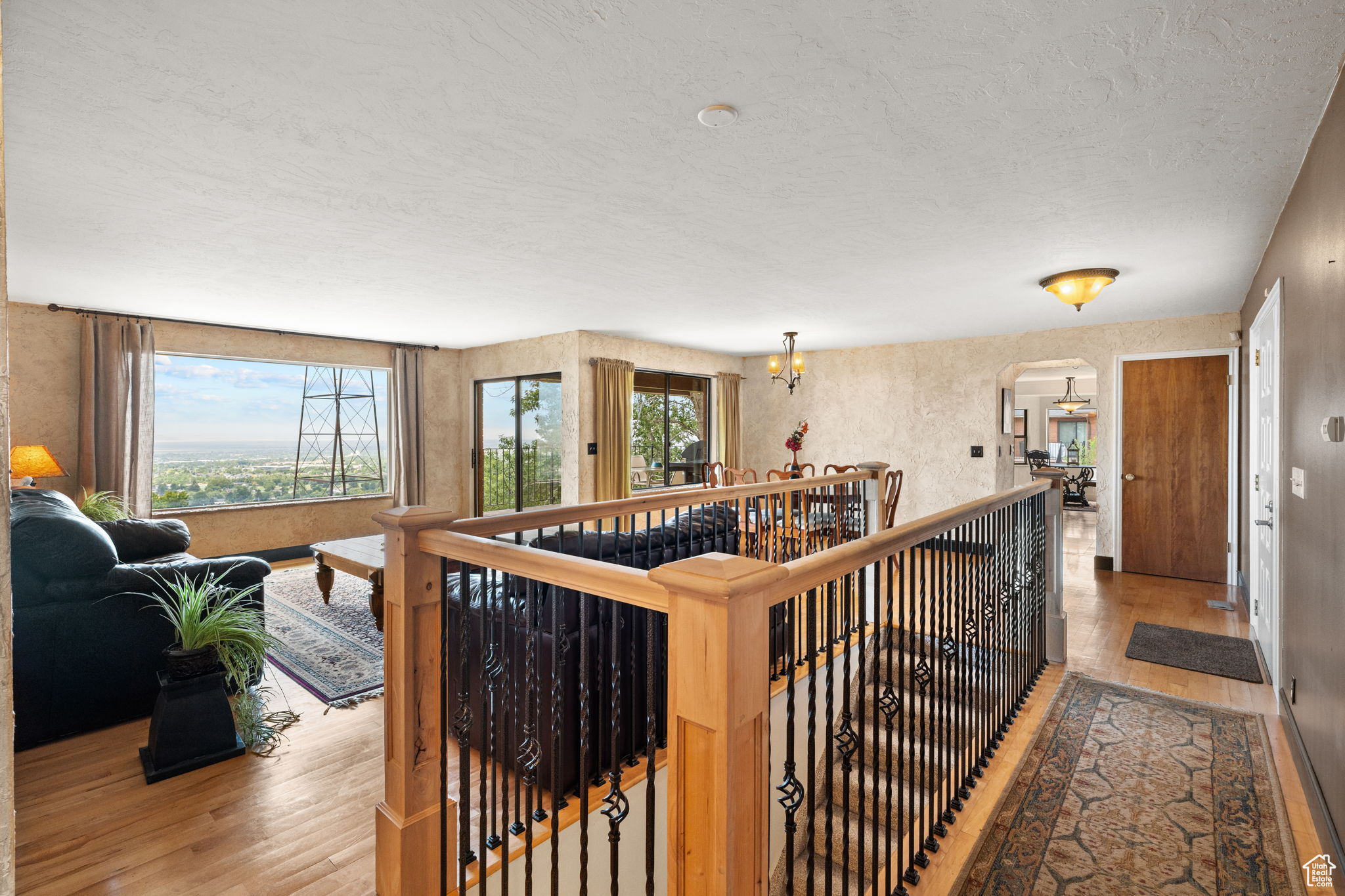 EASTOAKS - Residential