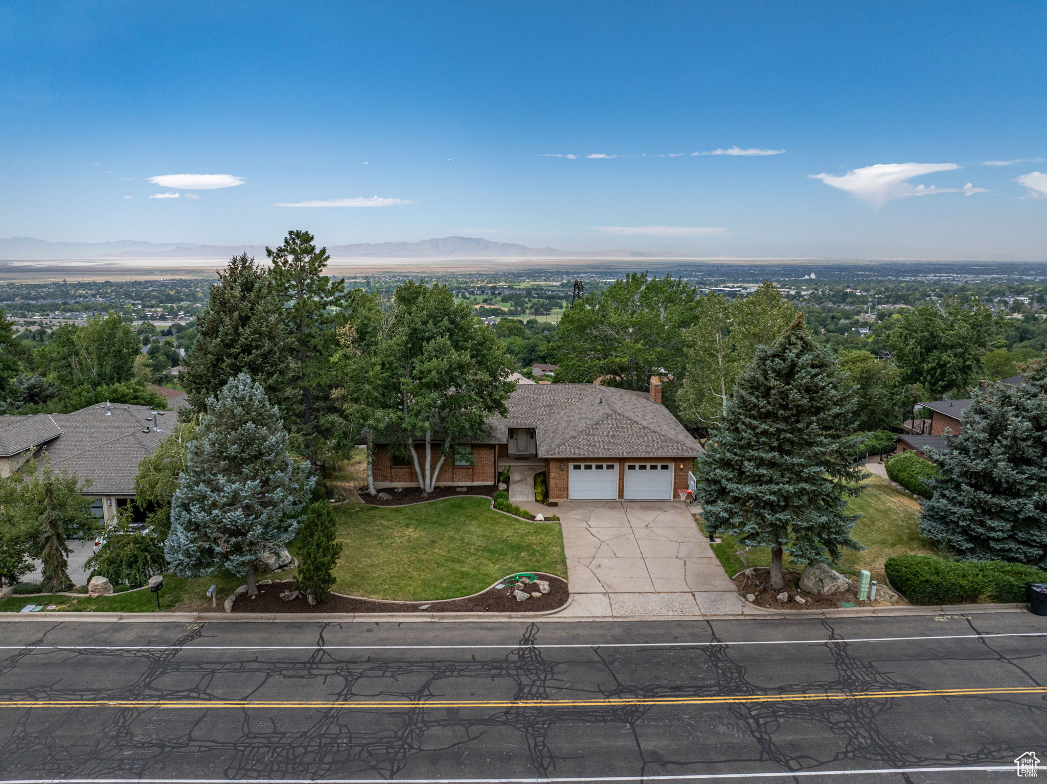 EASTOAKS - Residential