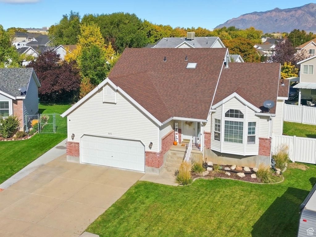 Photo of 882 W 4150 S, Riverdale, UT 84405 (MLS # 2119144)