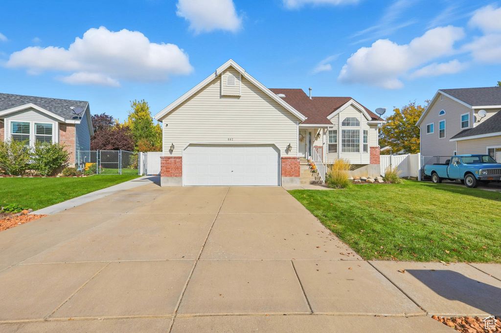 Photo of 882 W 4150 S, Riverdale, UT 84405 (MLS # 2119144)