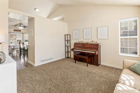 Tiny photo for 882 W 4150 S, Riverdale, UT 84405 (MLS # 2119144)