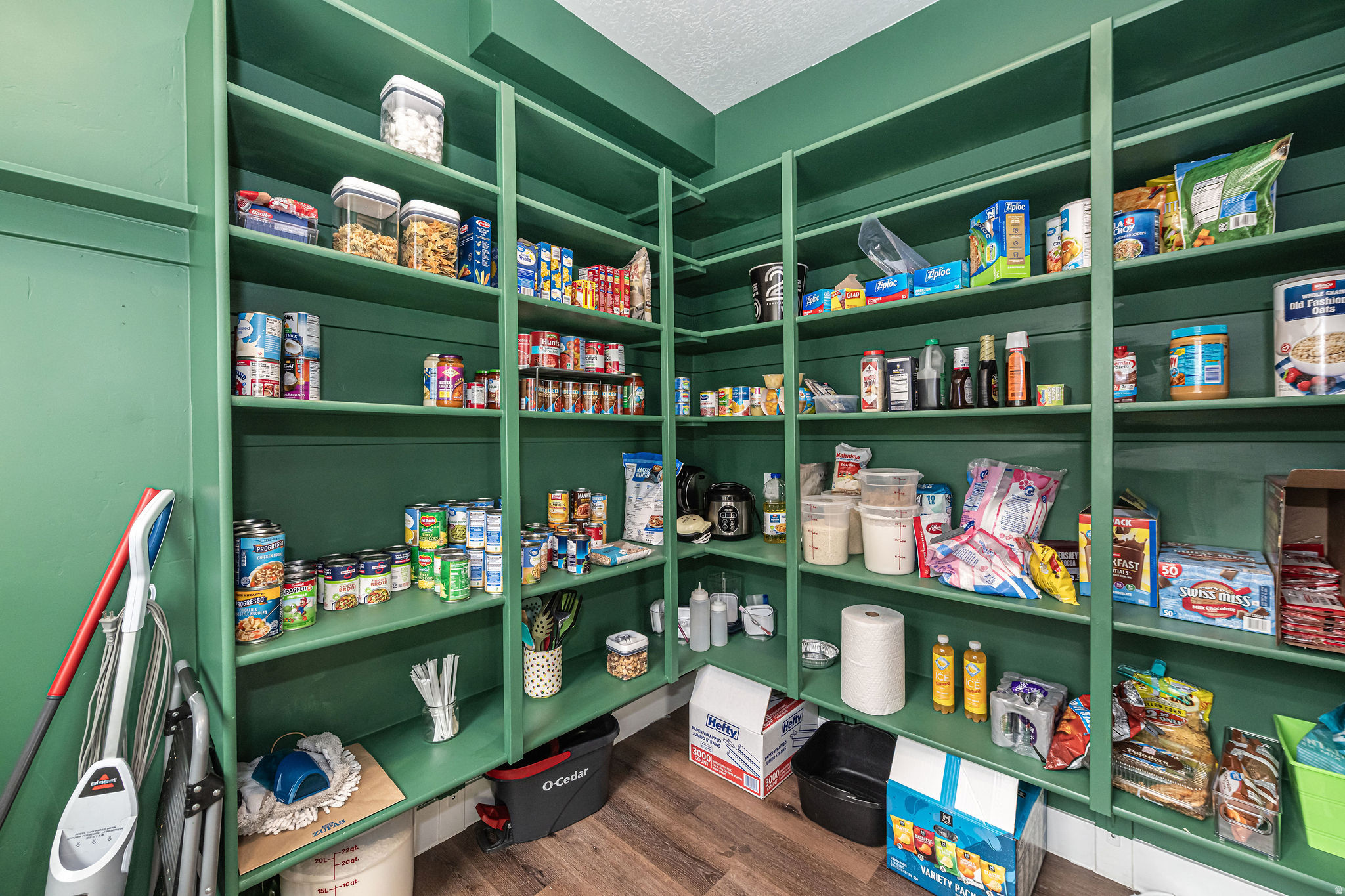 THE COMMUNITIES AT DEER CREST - Residential