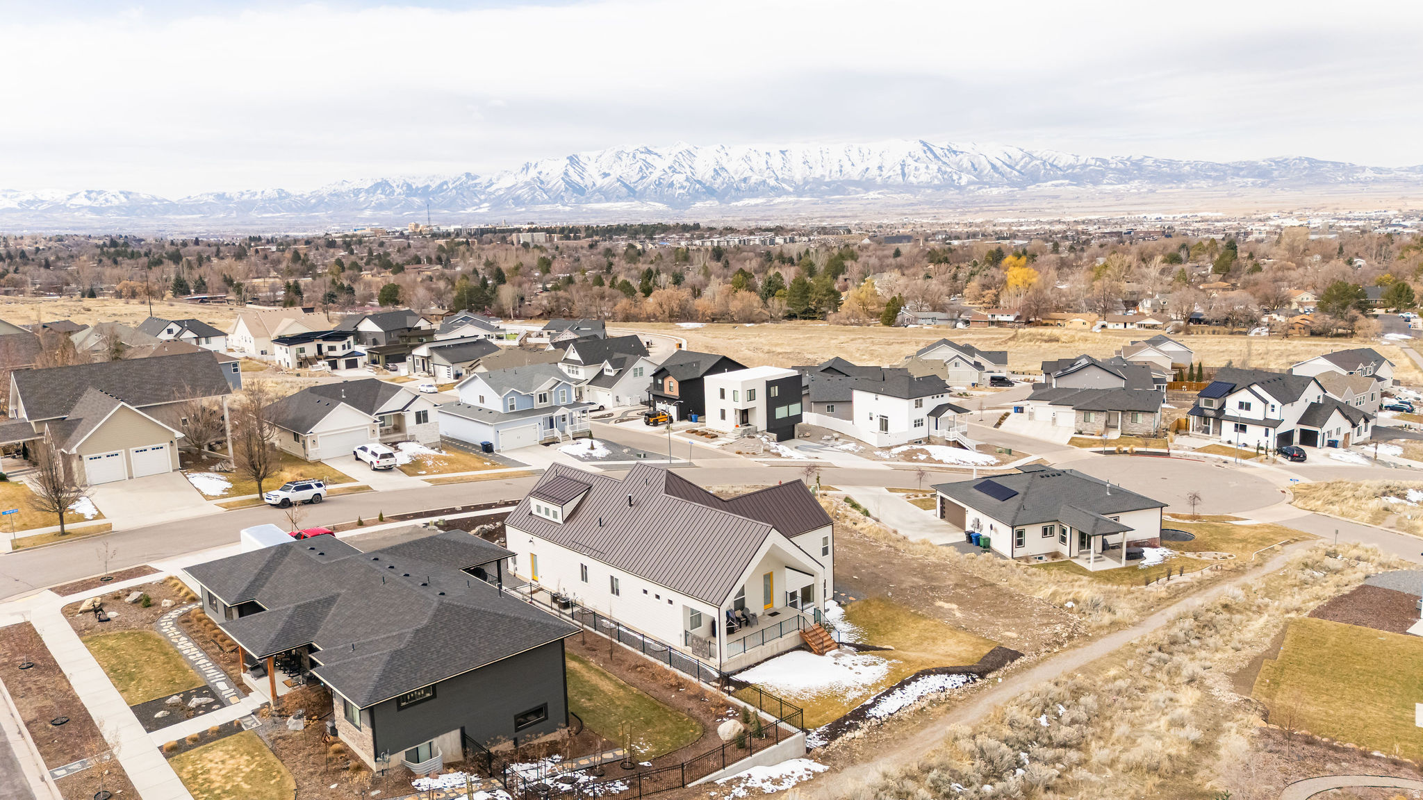 THE COMMUNITIES AT DEER CREST - Residential