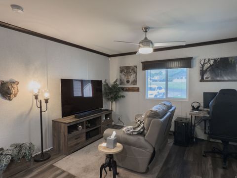 Tiny photo for 141 CUSHING WAY, Layton, UT 84041 (MLS # 2121063)