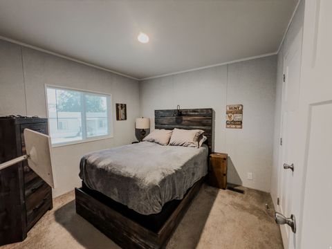 Tiny photo for 141 CUSHING WAY, Layton, UT 84041 (MLS # 2121063)