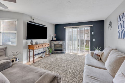 Condo For Sale - 74 E Resaca Dr #B7<br/> Sandy, UT 84070