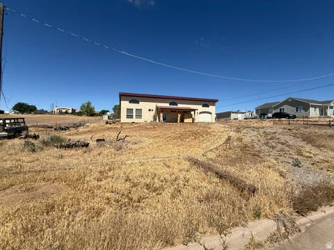 Photo of 256 S 300 E, Blanding, UT 84511 (MLS # 2165913)