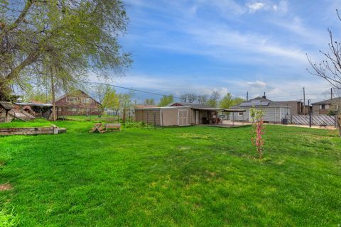 Tiny photo for 332 N MAIN ST, North Salt Lake, UT 84054 (MLS # 2147315)