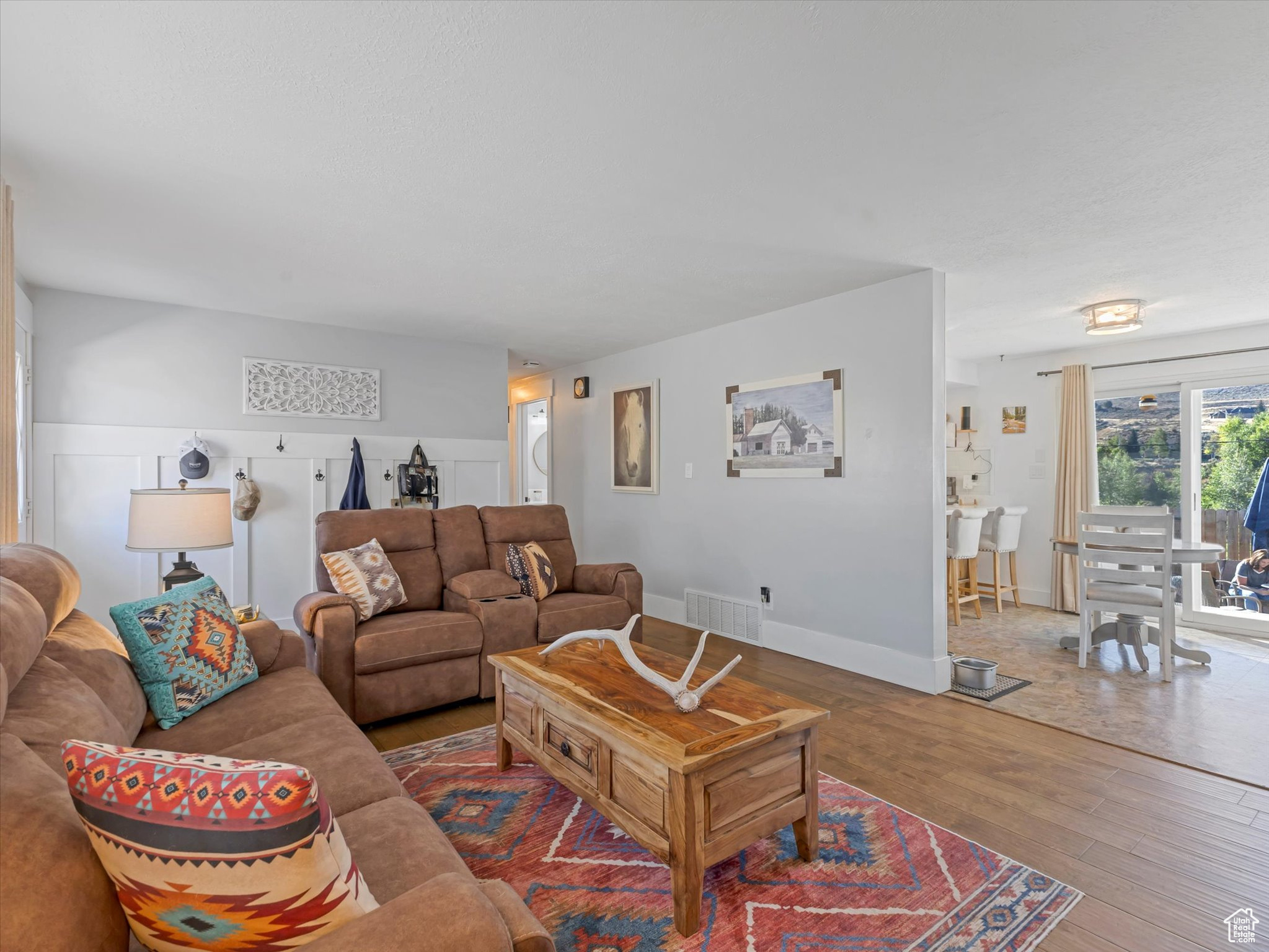 NORTH SUMMIT - Residential