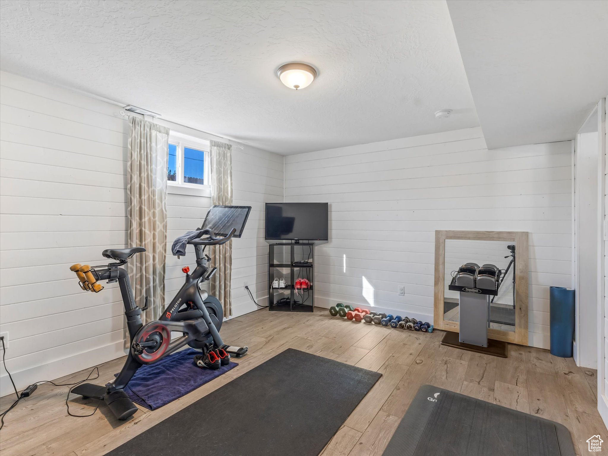 NORTH SUMMIT - Residential