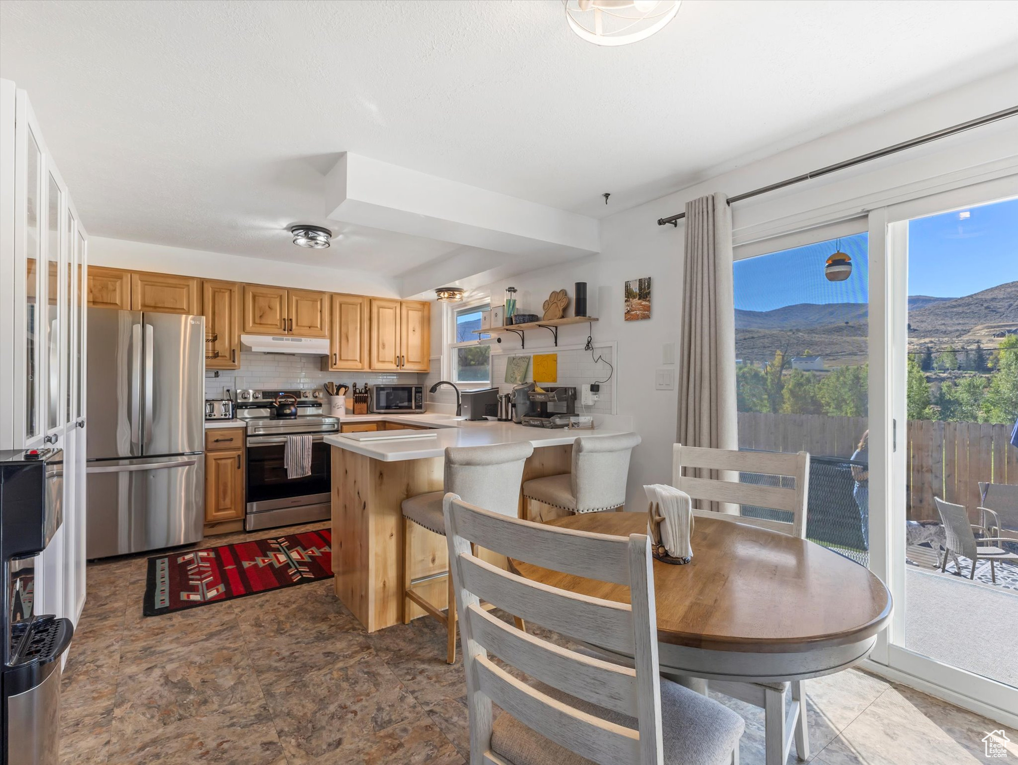 NORTH SUMMIT - Residential