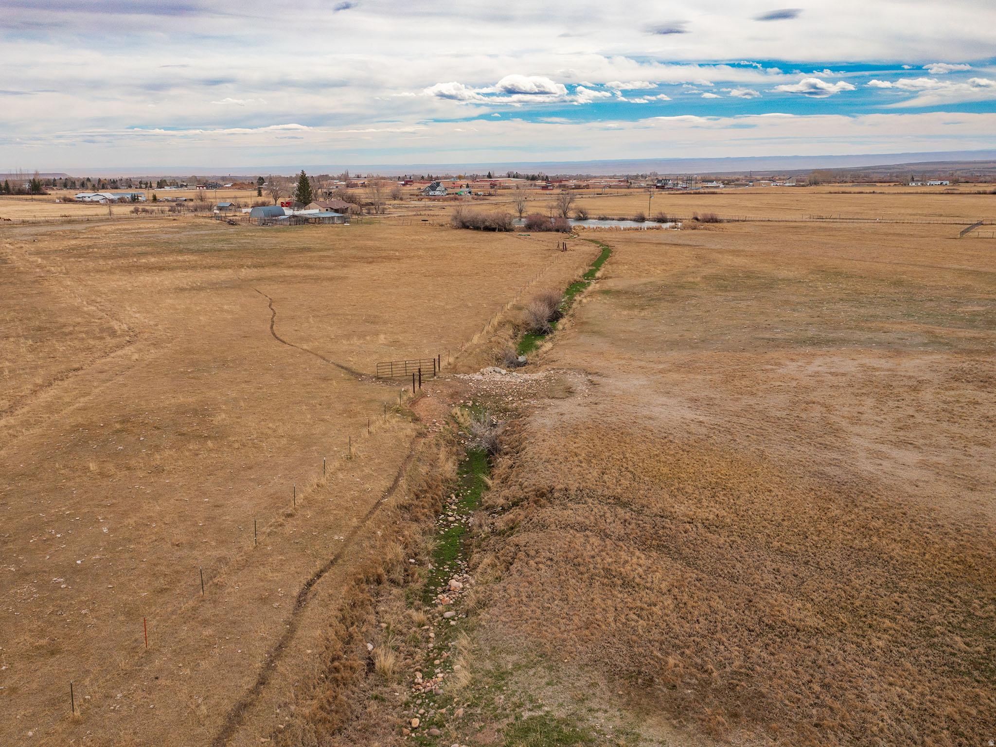 THYRENA SUE BURDICK TRUSTEE - Land