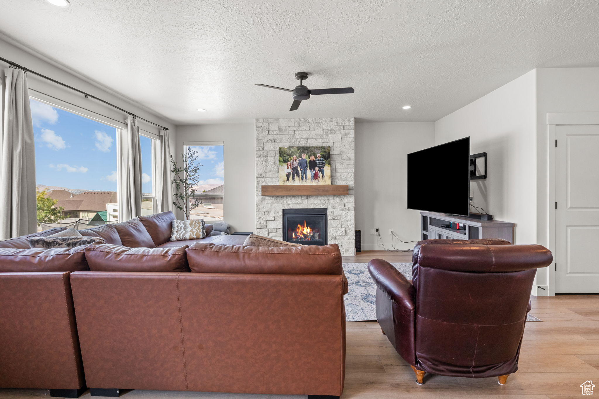 SARATOGA HILLS - Residential