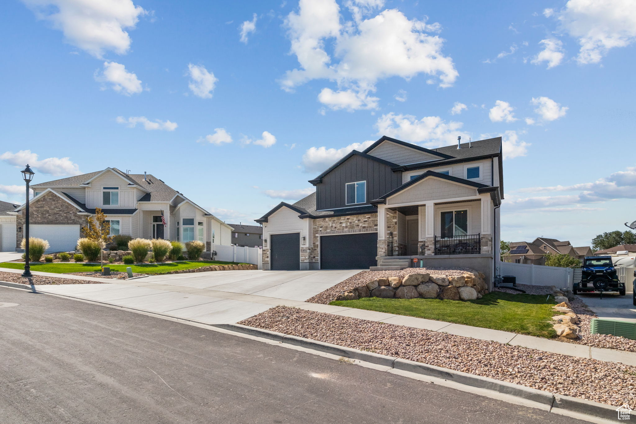 SARATOGA HILLS - Residential