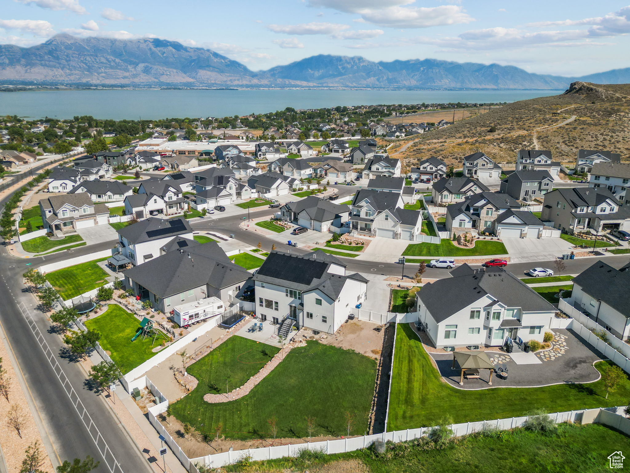 SARATOGA HILLS - Residential