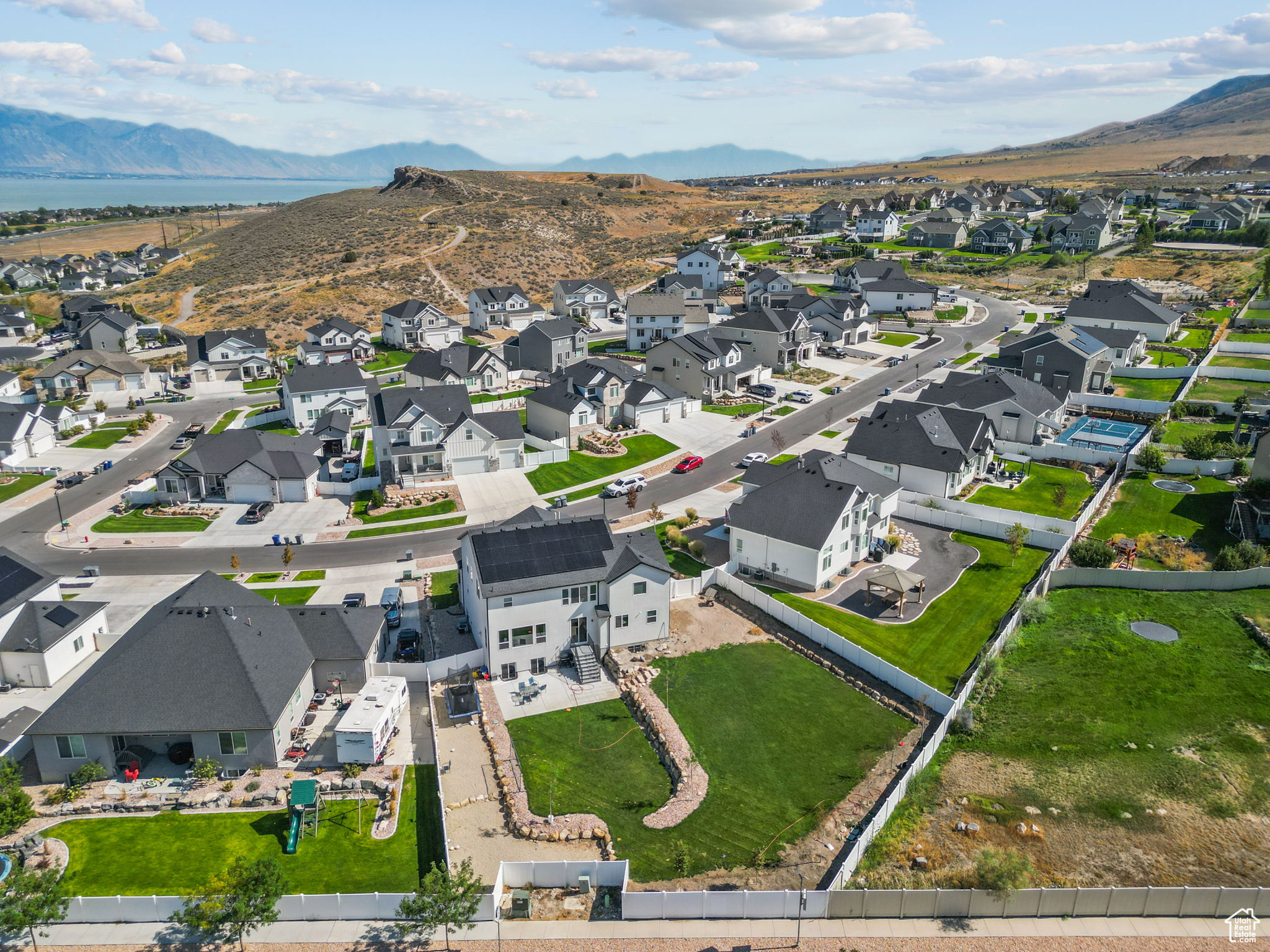 SARATOGA HILLS - Residential