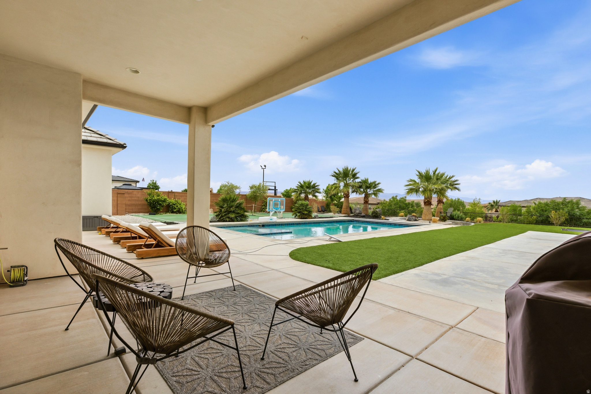 MAPLE ESTATES PH 3 - Residential