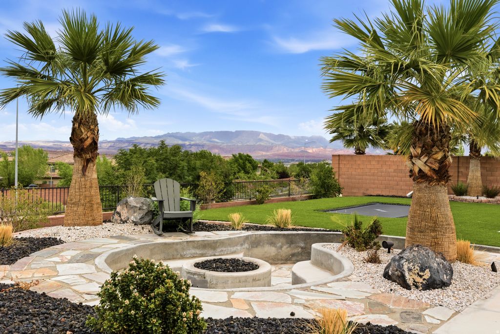 Photo of 3694 S JESSAMINE DR, Saint George, UT 84790 (MLS # 2150675)