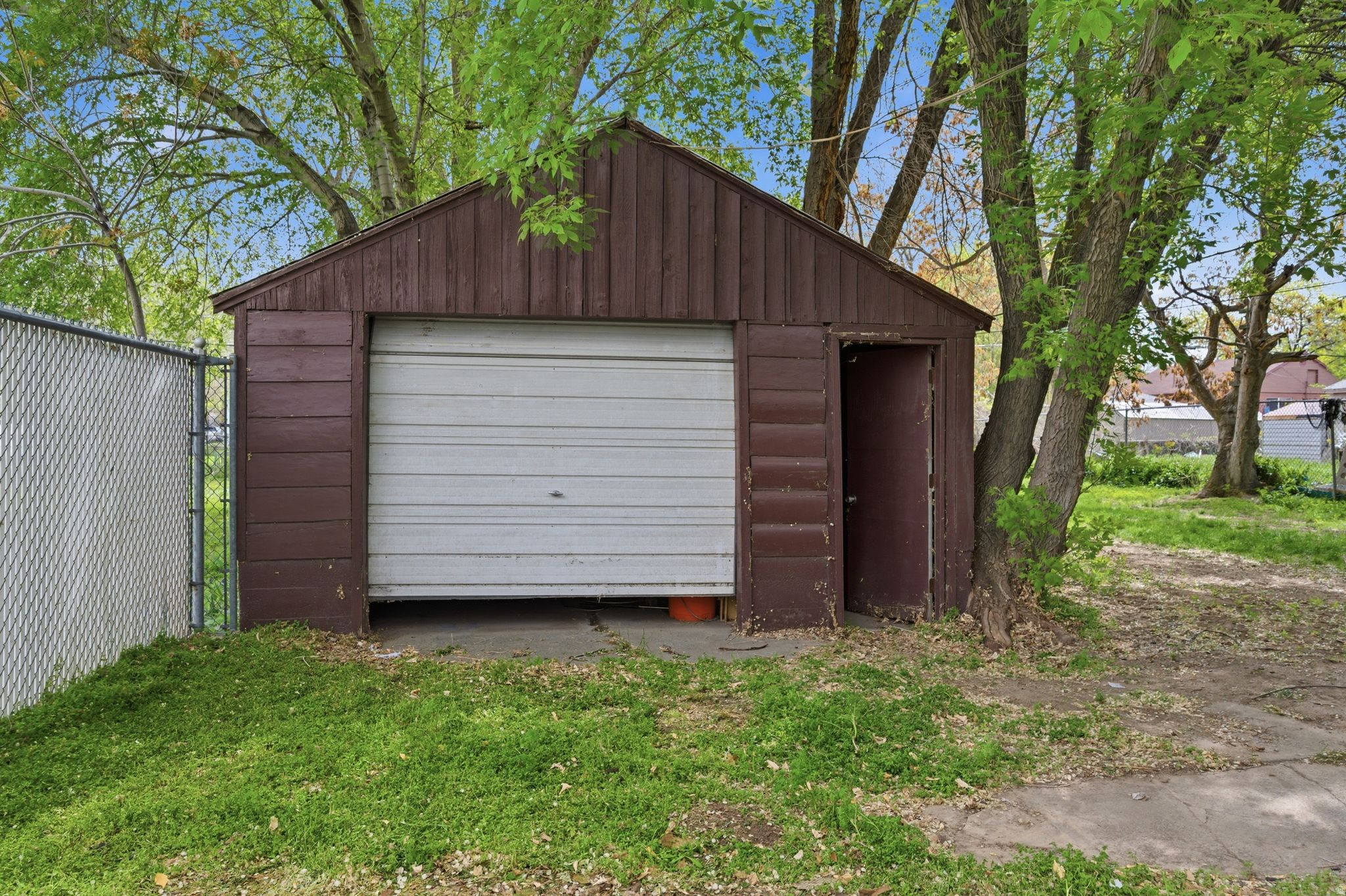 REYNOLDS - Residential