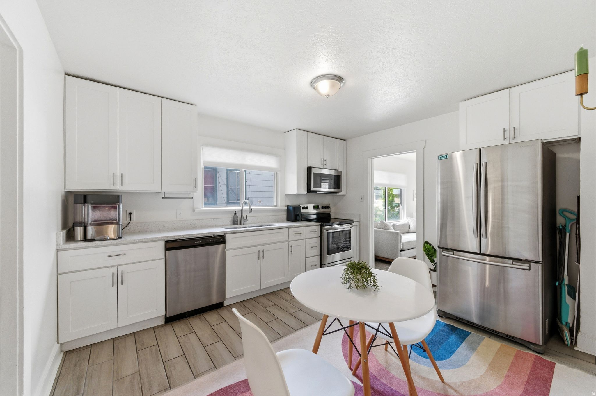 REYNOLDS - Residential