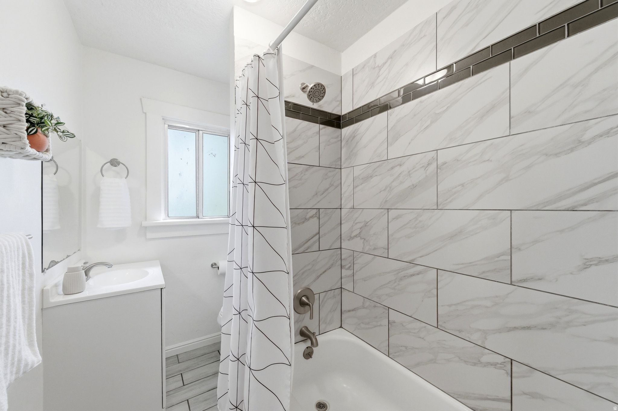 REYNOLDS - Residential