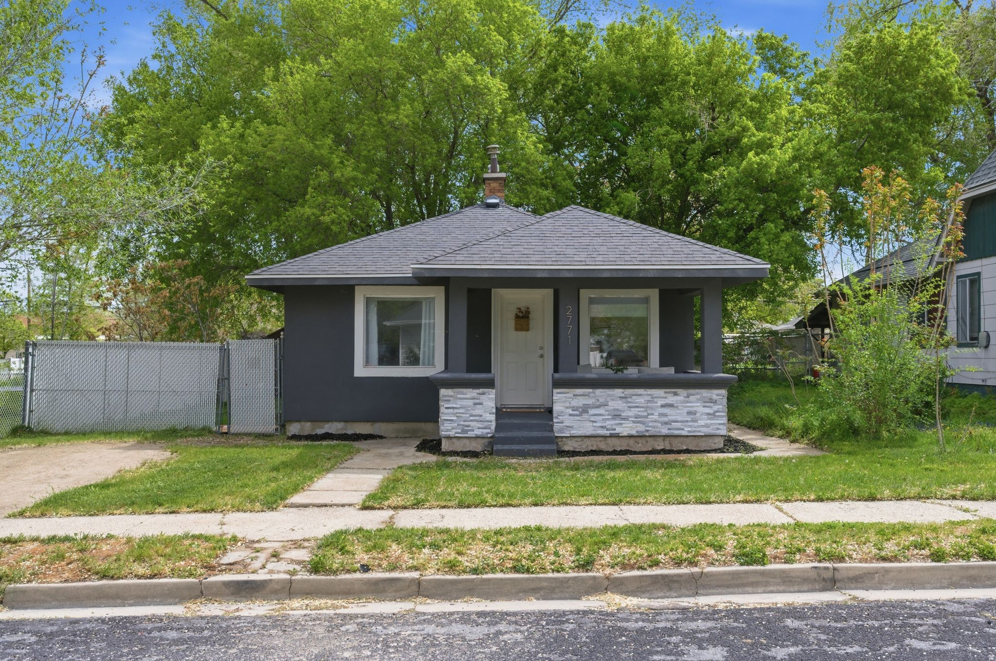 REYNOLDS - Residential