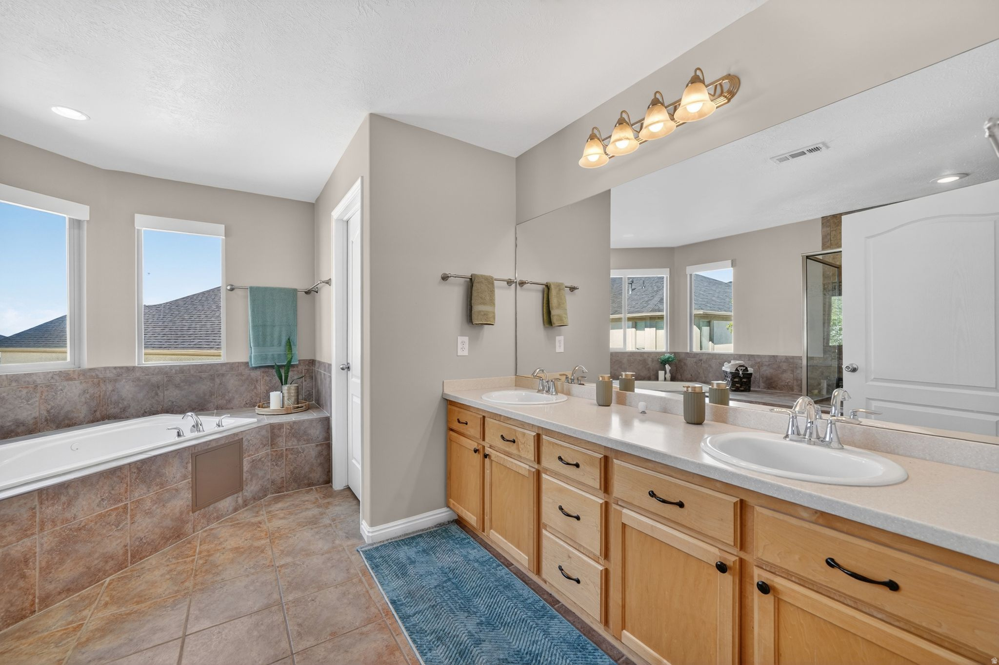 MONTANA VIEW - Residential
