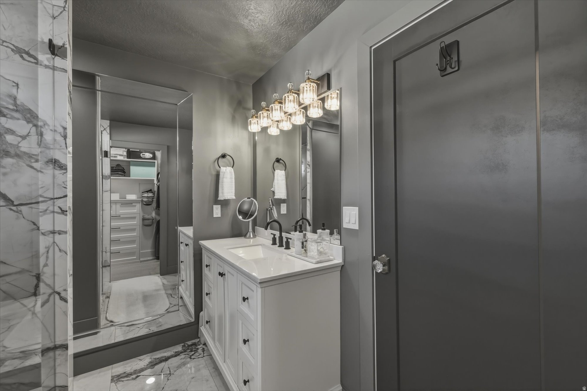 CHAPPEL VALLEY - Residential