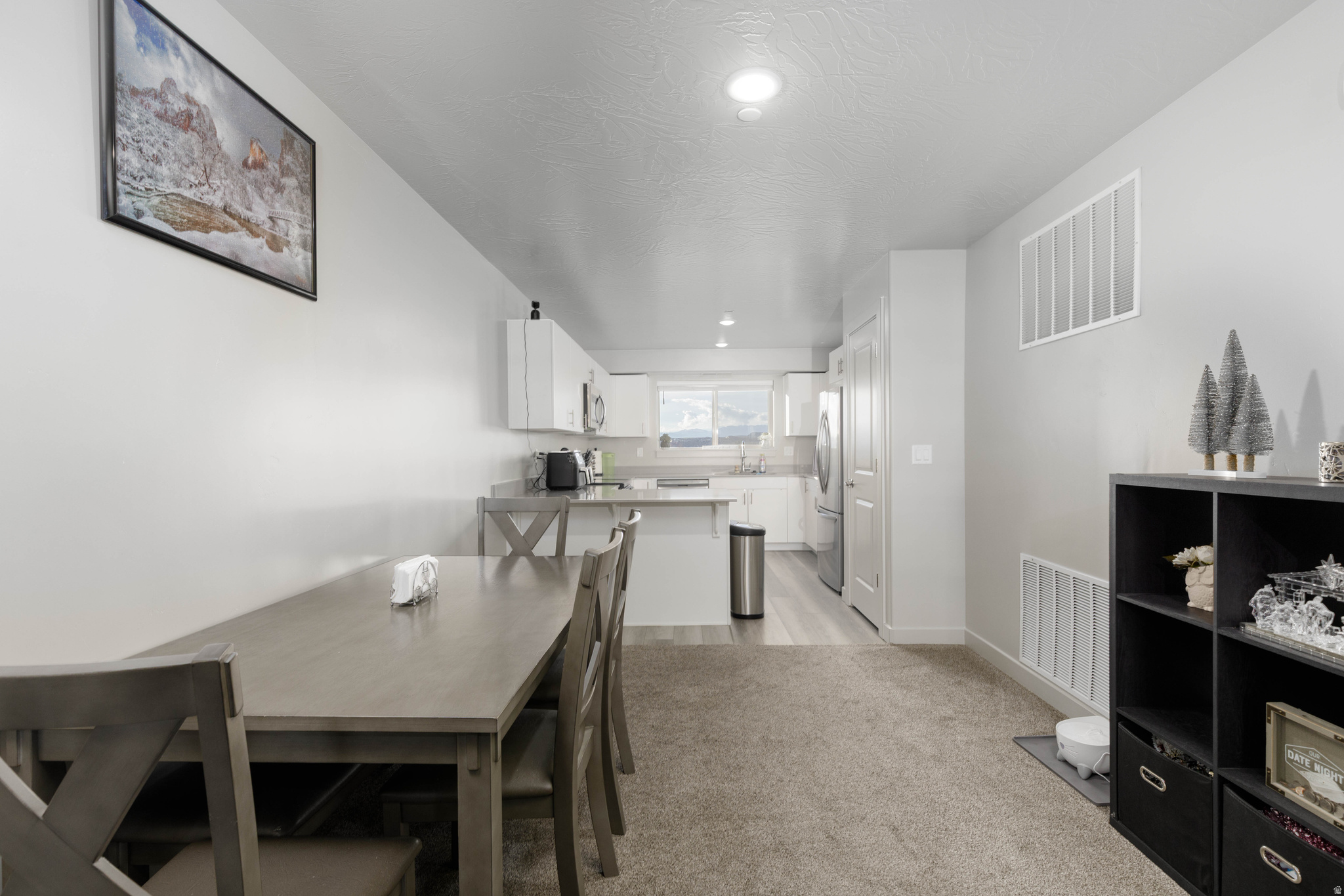 RED VISTA CONDOMINIUMS - Residential